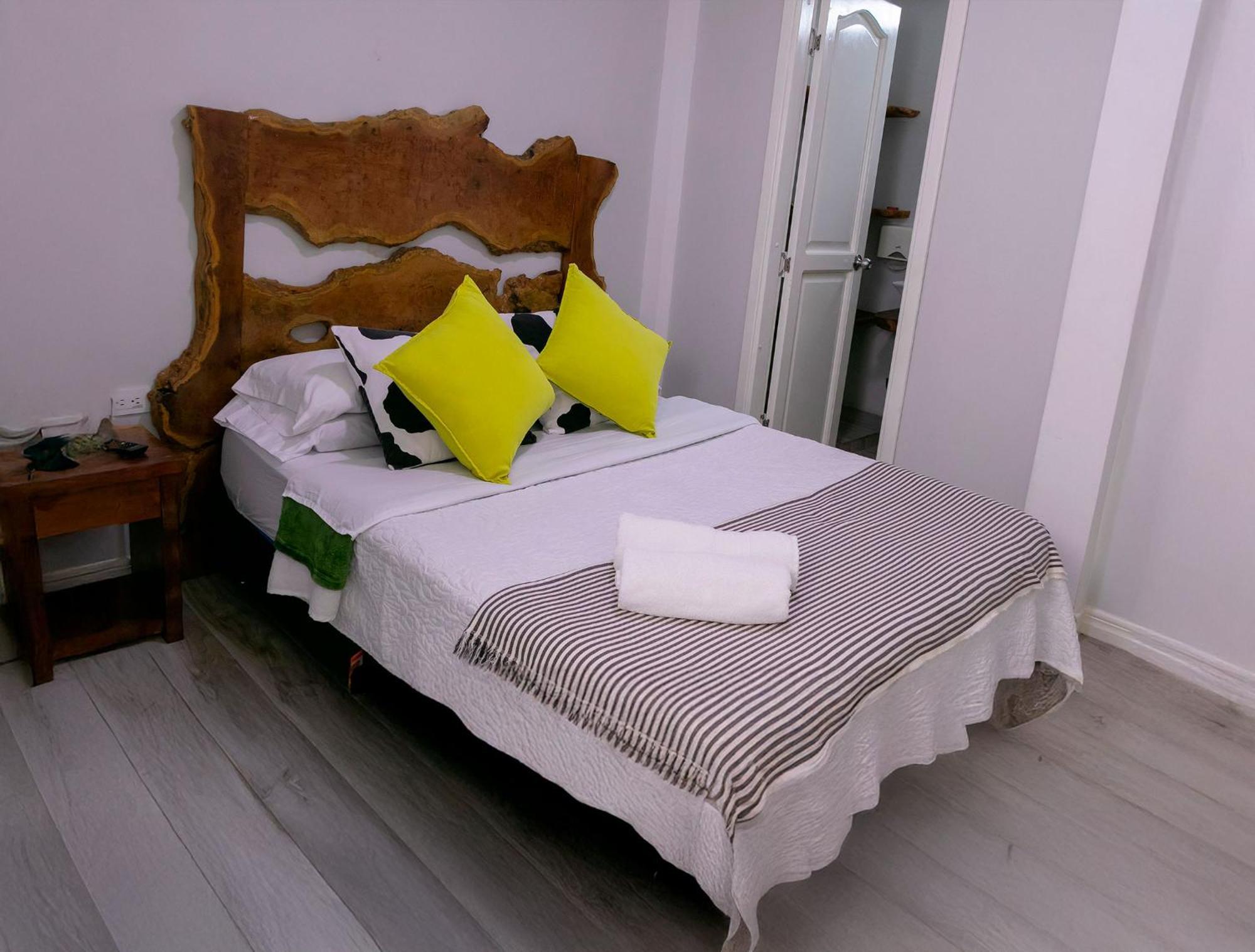 פילנדיה Casa Hotel Alicia מראה חיצוני תמונה